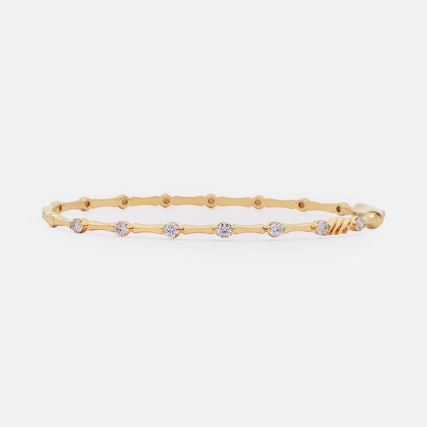 Brazalete Twig Oro Amarillo 14K con Diamantes.