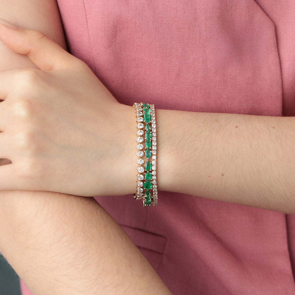 Brazalete Mint Oro Amarillo 14K con Esmeraldas.