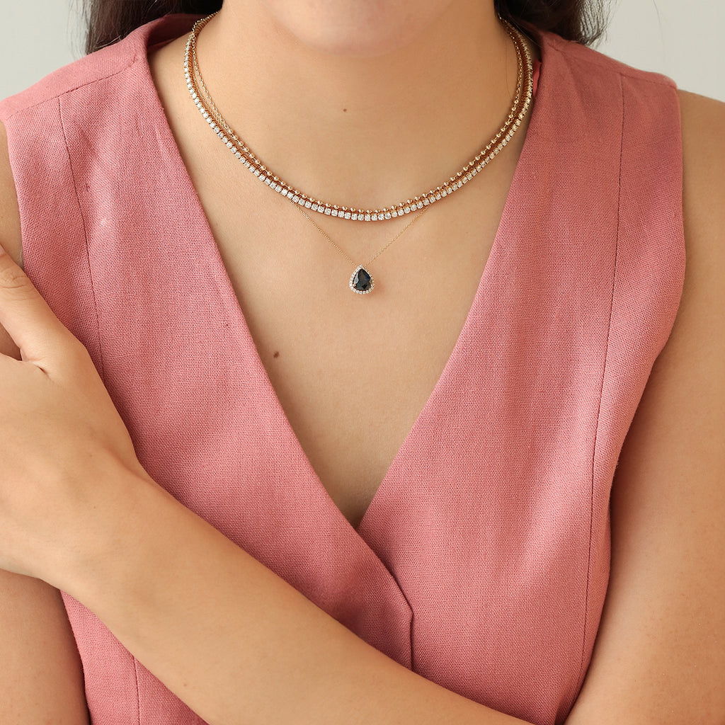 Cadena Luxe Oro Amarillo 14K con Diamantes y Zafiro.
