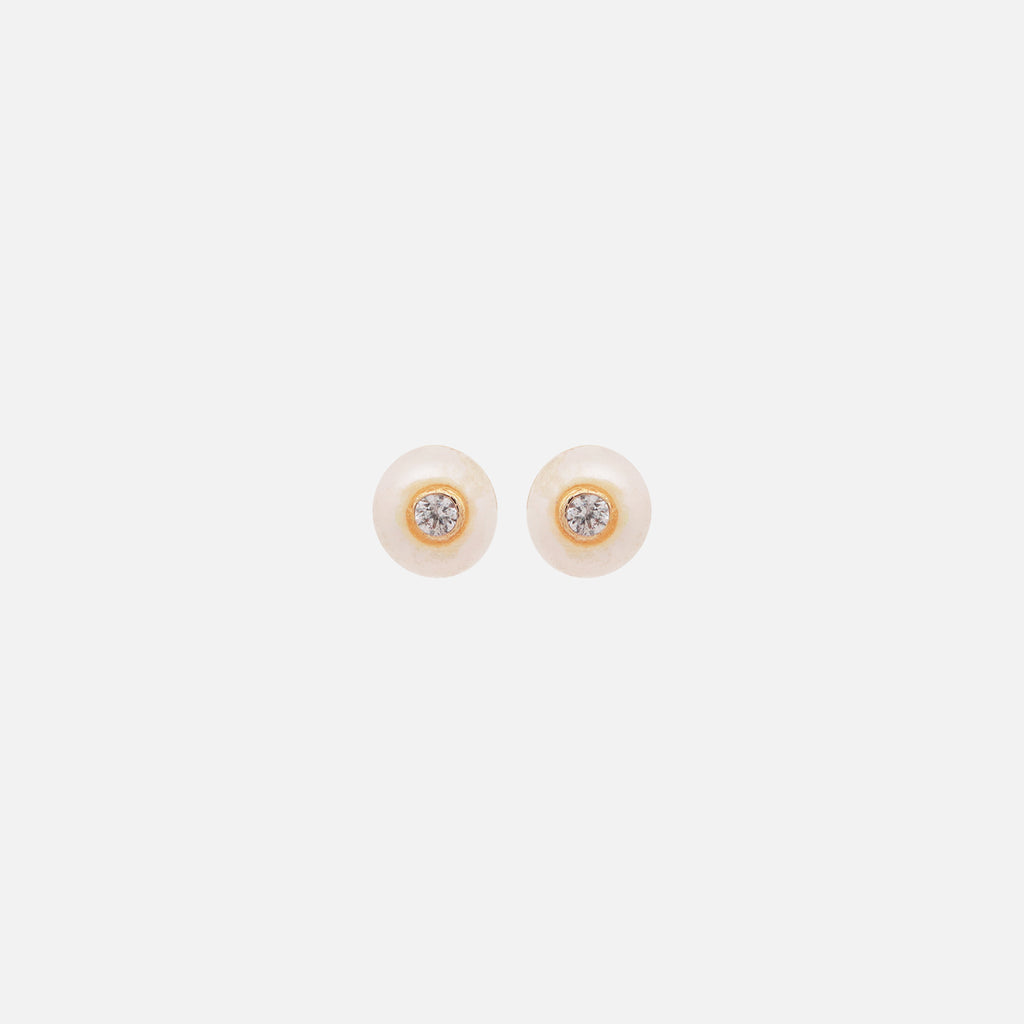 Aretes Nest Pearl Oro Amarillo 18K con Perlas y Zirconias.