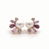 Aretes Pearl Pink Oro Amarillo 14K con Perlas, Zafiros y Espinelas.