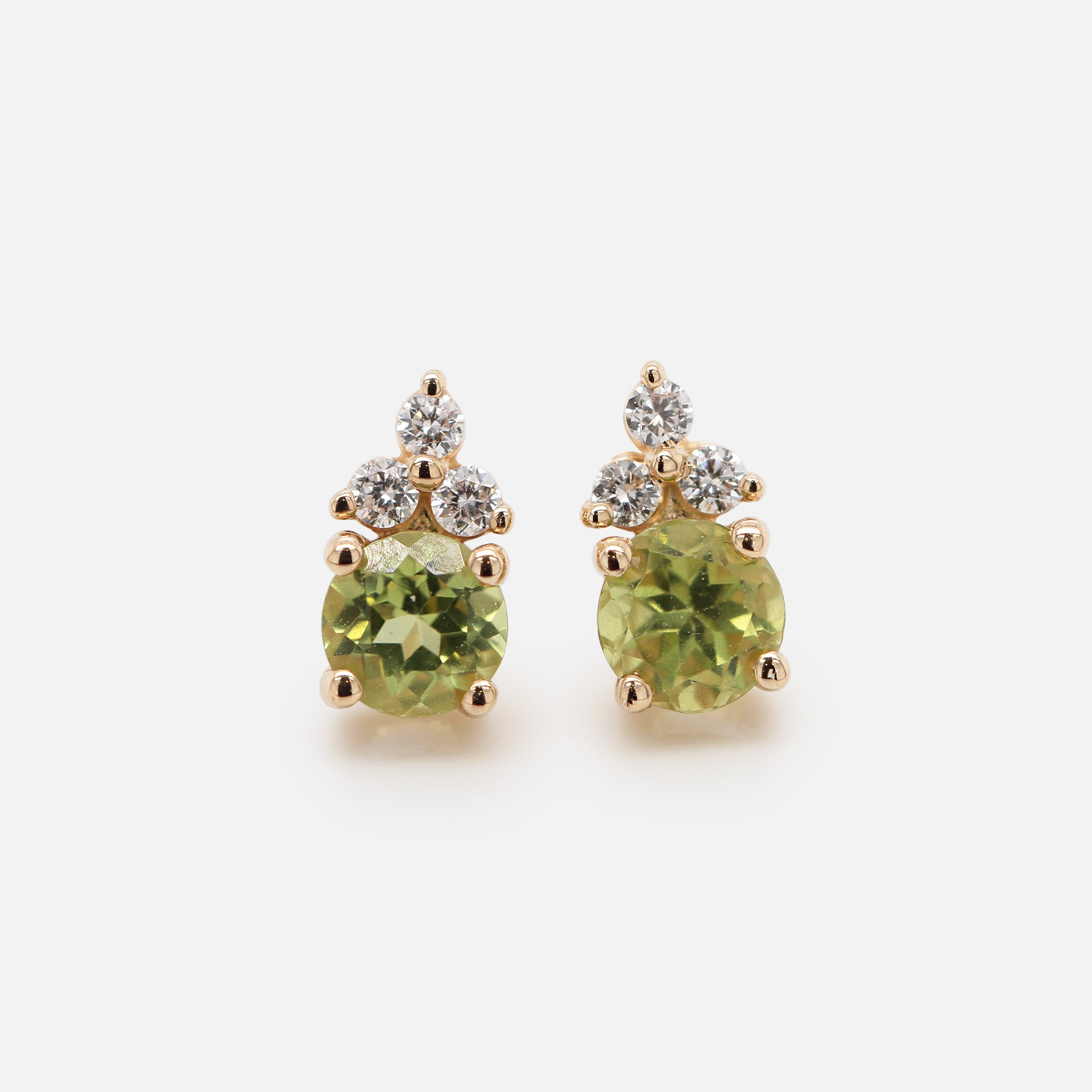 Aretes Lumeria Oro Amarillo 14K con Piedras Naturales y Diamantes.