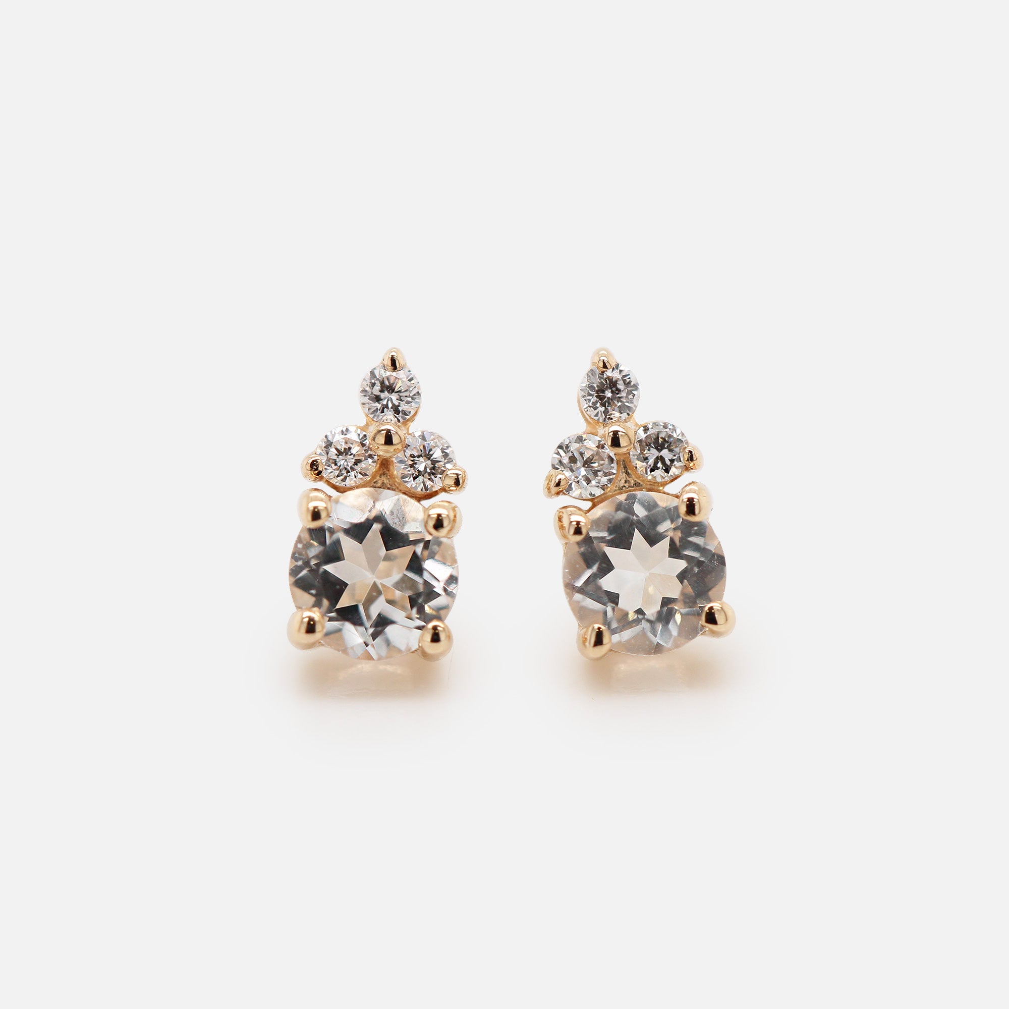 Aretes Lumeria Oro Amarillo 14K con Piedras Naturales y Diamantes.